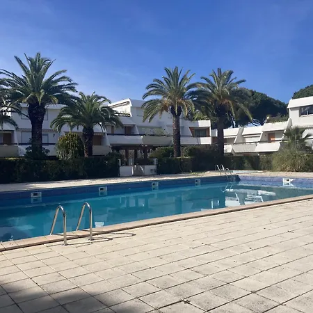 Sol-y-days Cyprianes Pour 4 Personnes, Avec Piscine Appartement La Grande-Motte