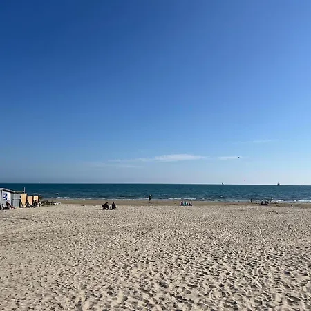 Sol-y-days Cyprianes Pour 4 Personnes, Avec Piscine Apartmán *