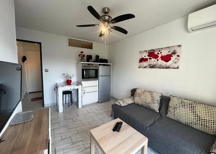 Sol-y-days Cyprianes Pour 4 Personnes, Avec Piscine *